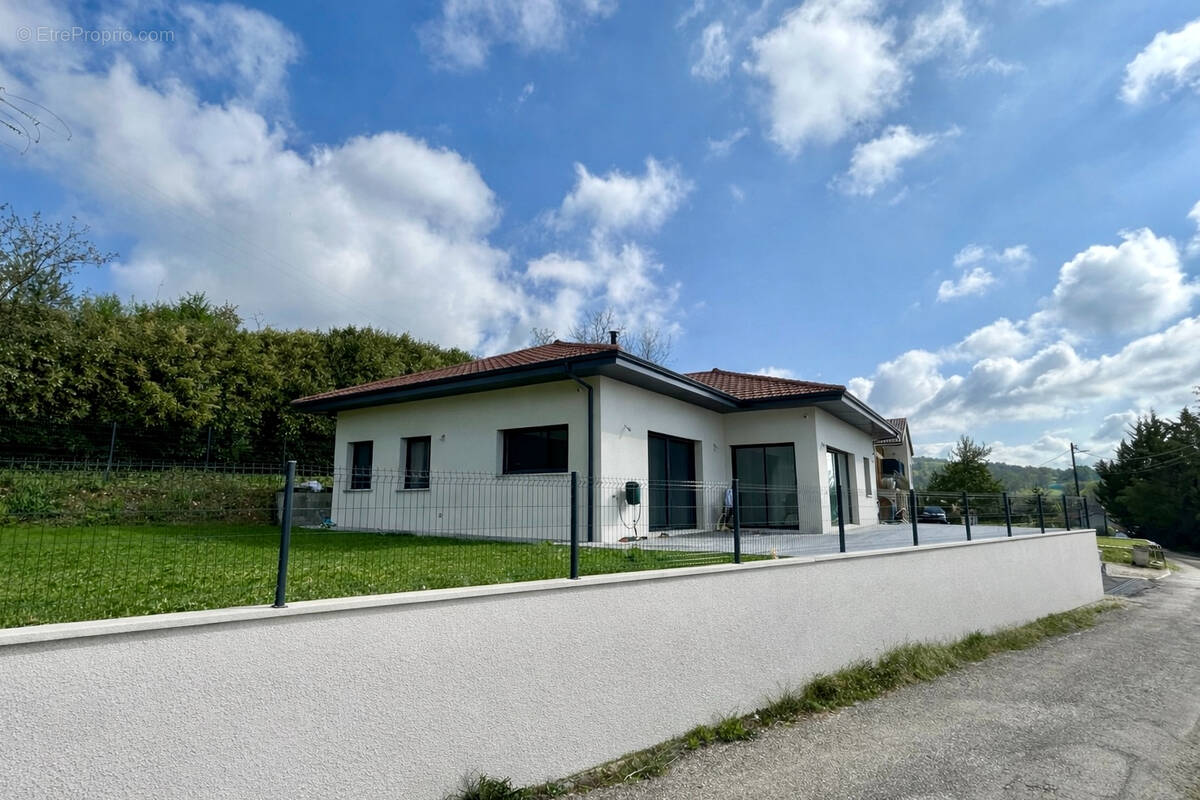 Maison à LA COTE-SAINT-ANDRE