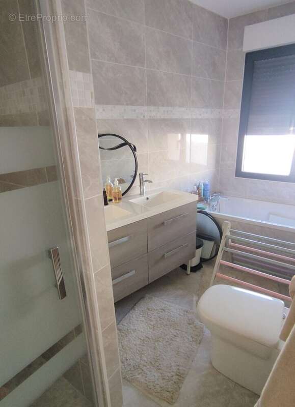 Maison à VILLENAVE-D'ORNON