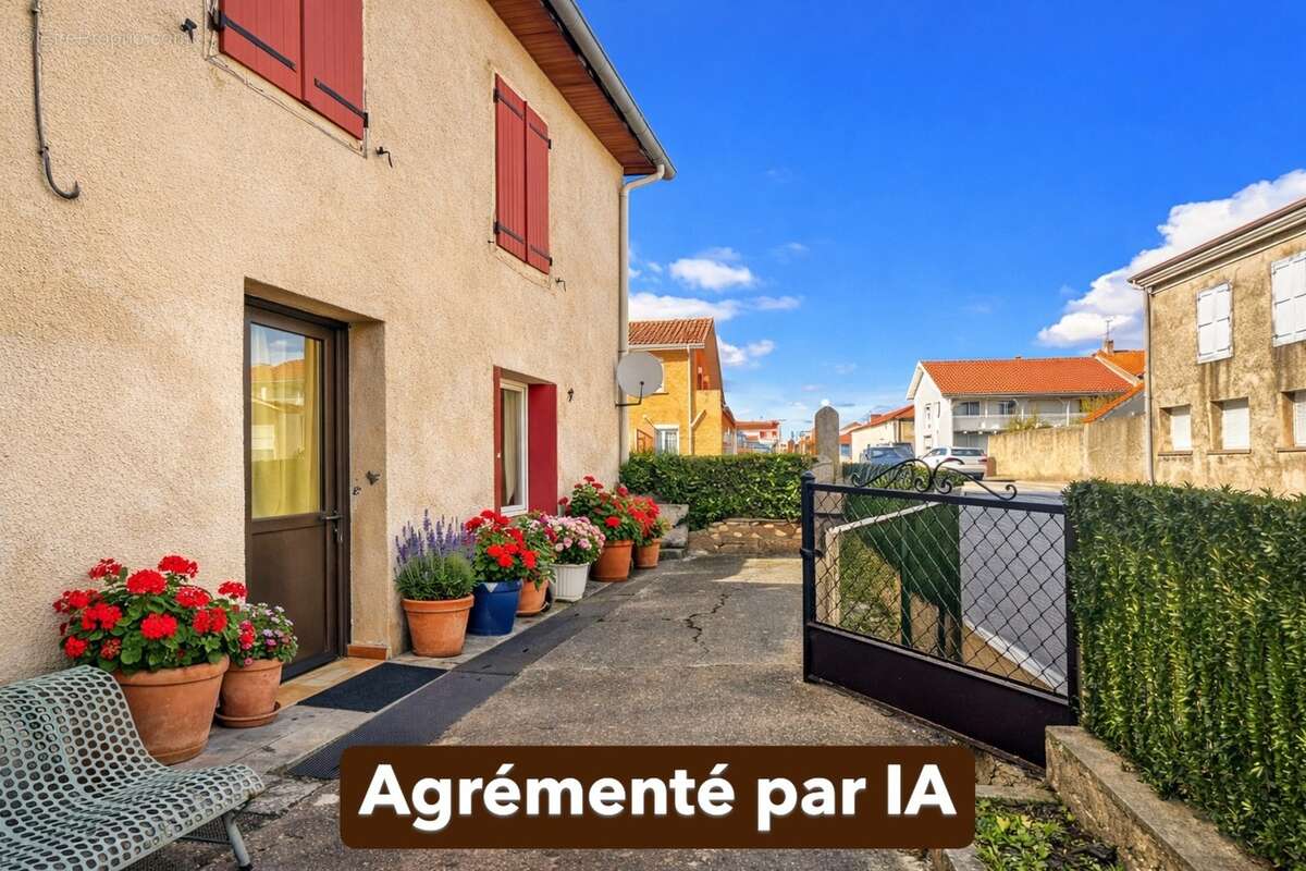 Maison de ville 92 m² t4  rabastens de bigorre (65) sans jardin - photo 3