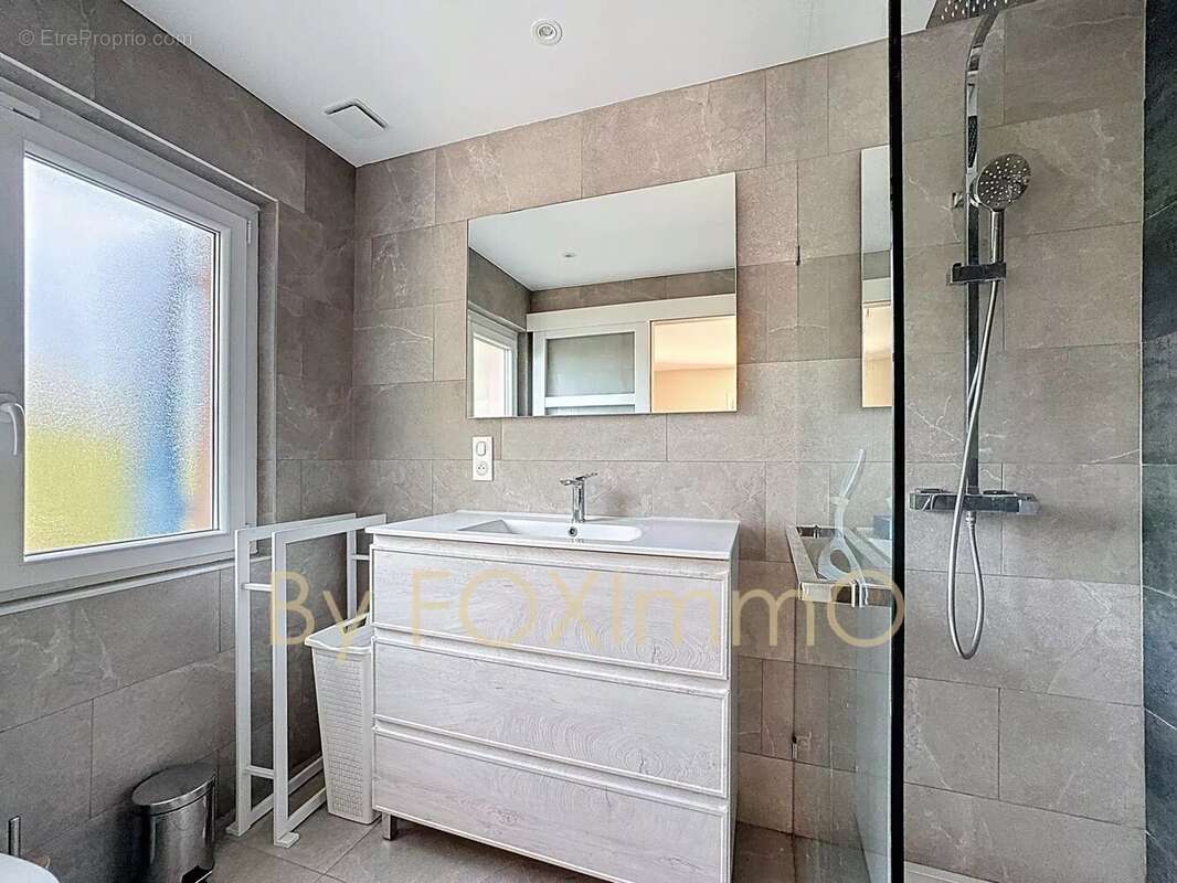 Maison à LES ADRETS-DE-L'ESTEREL