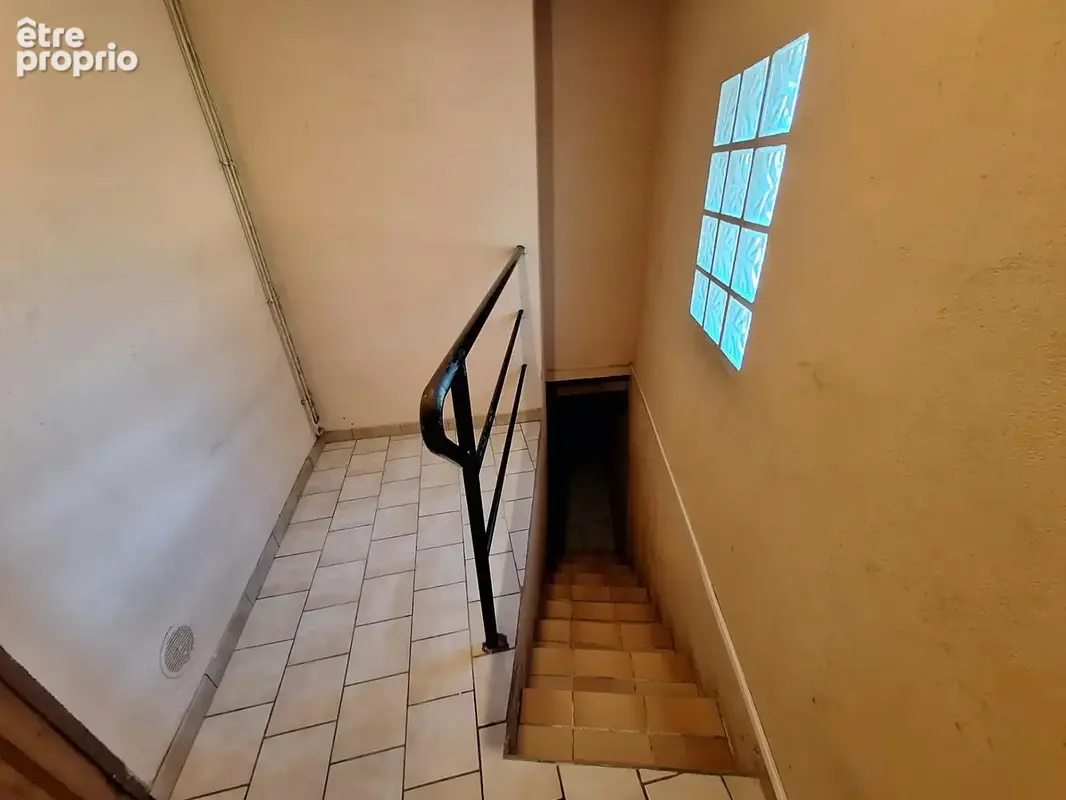  À VENDRE – Maison ancienne de 76 m² avec 2 chambres, sous-sol et cour à Vergoignan - photo 15