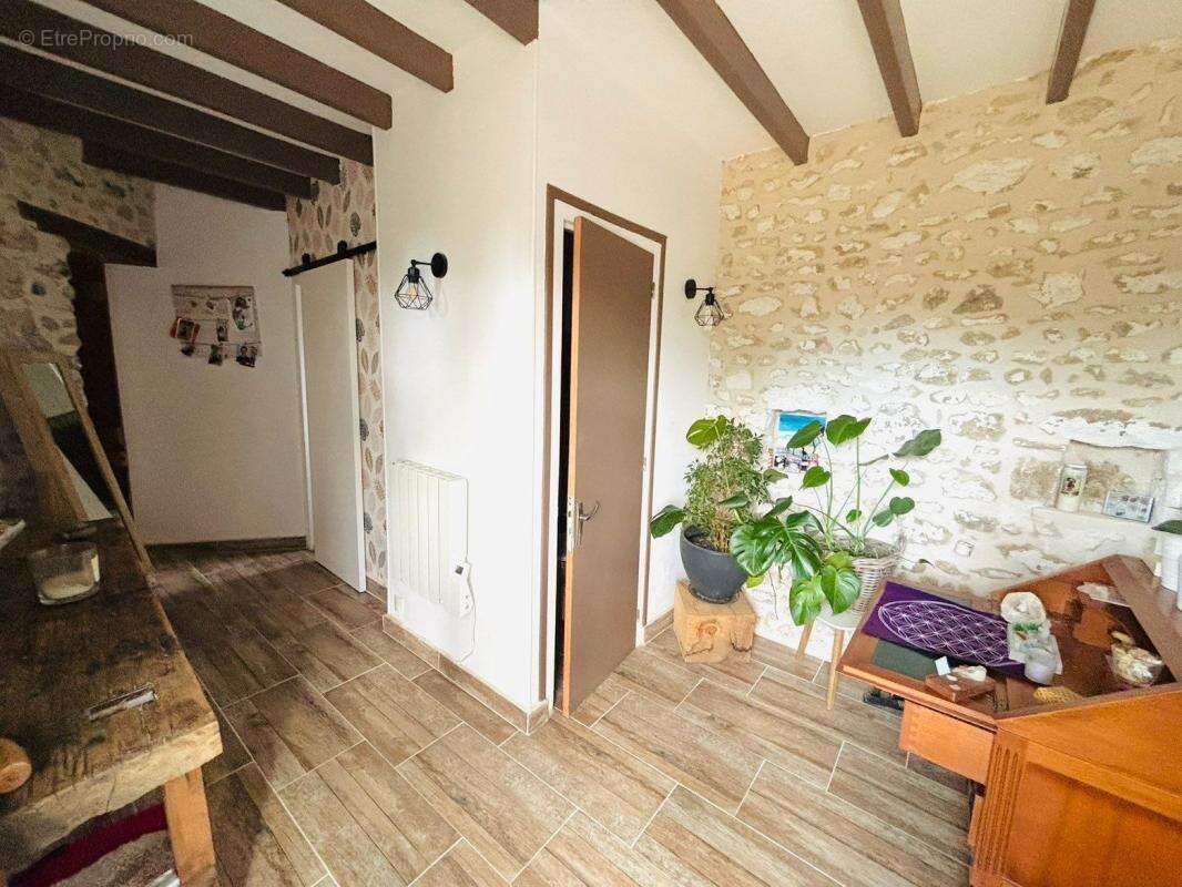 Maison à ETAMPES