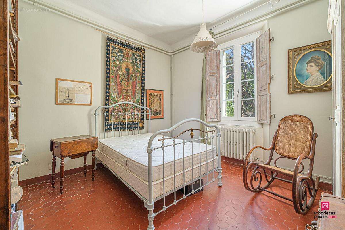 Maison à MARSEILLE-11E