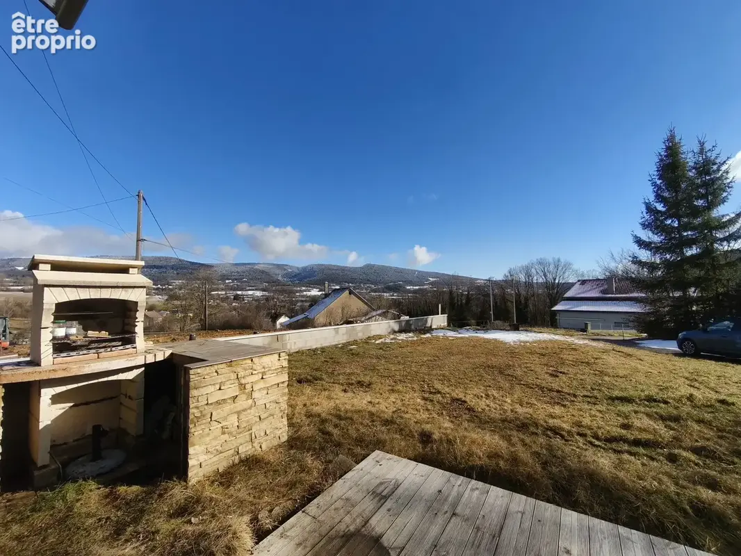maison de 80m2 environ avec vue dégagée et garage - photo 2