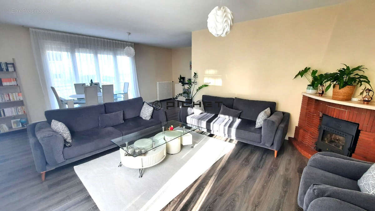 Maison Brive La Gaillarde 4 chambres 156 m2 - photo 3
