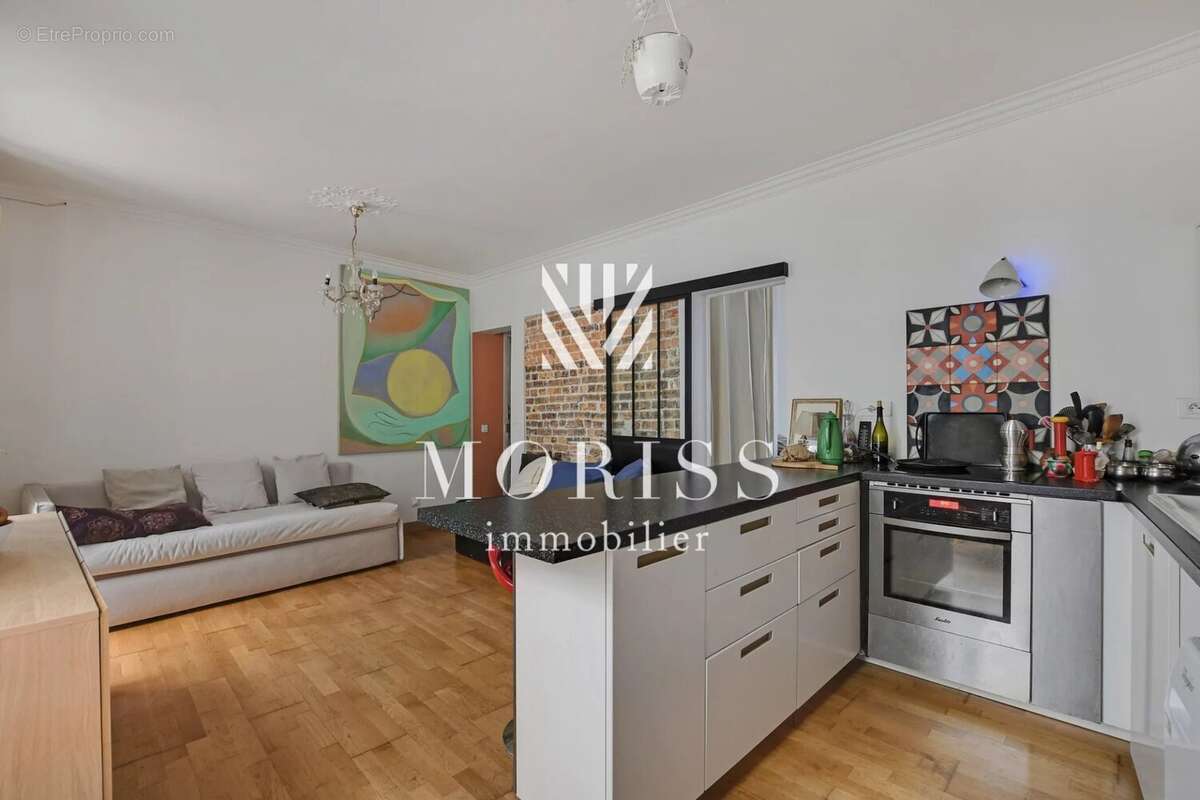 Appartement à PARIS-9E