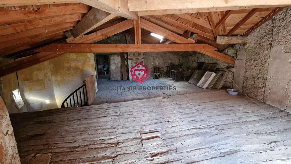 Maison à LE MAS-D'AZIL