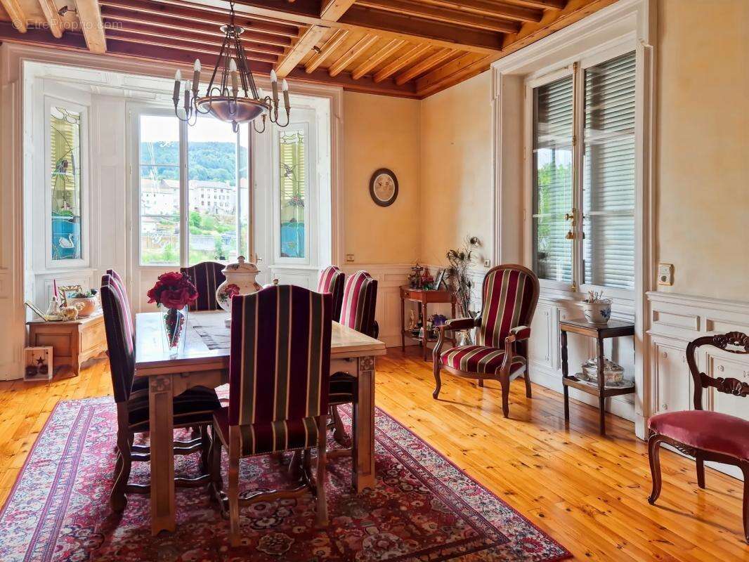 Maison à SAINT-ANTHEME