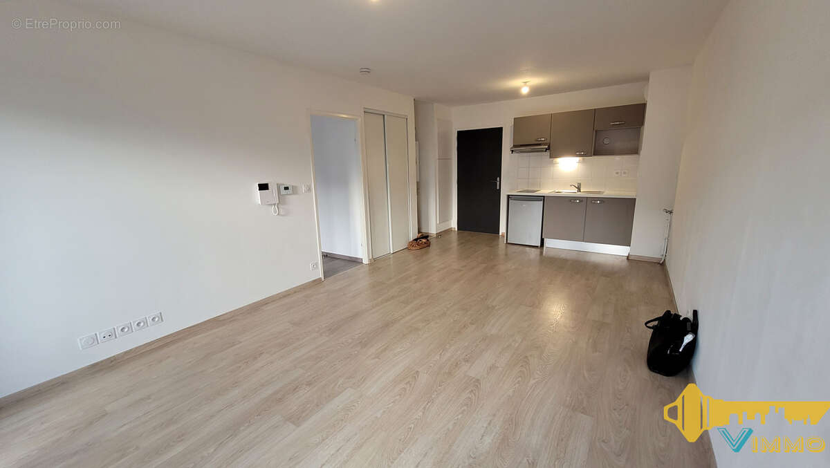Appartement à SAINTE-LUCE-SUR-LOIRE