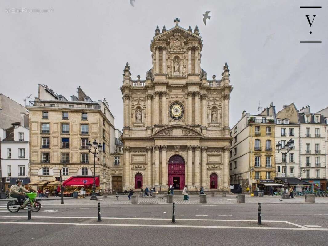 Appartement à PARIS-4E