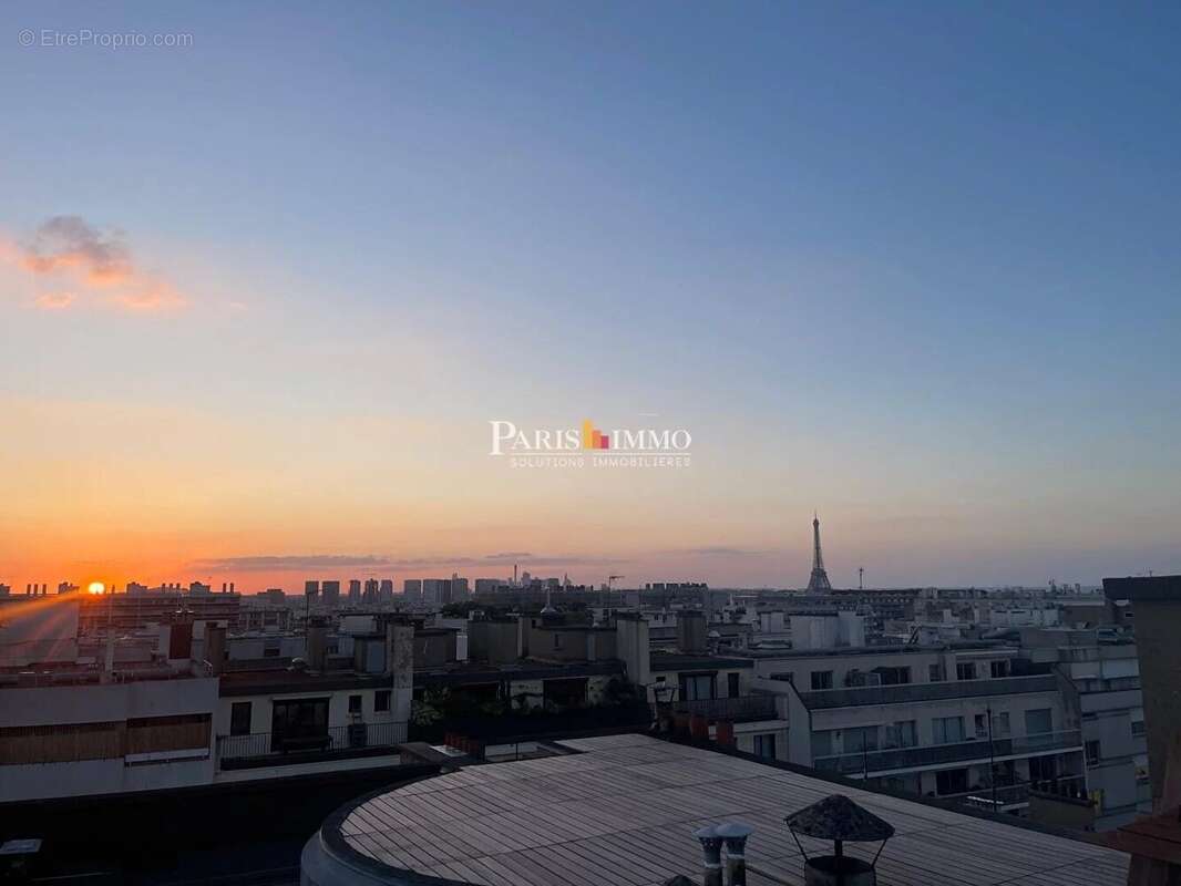 Appartement à PARIS-15E