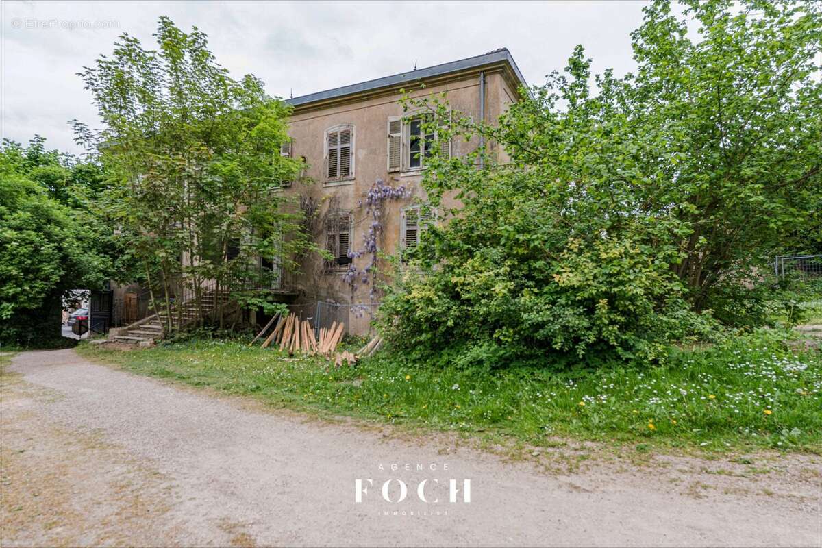 Appartement à PAGNY-SUR-MOSELLE