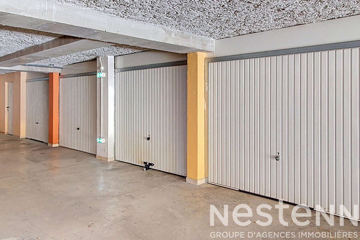 Appartement à SALERNES