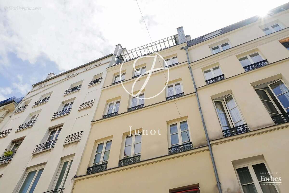 Appartement à PARIS-6E
