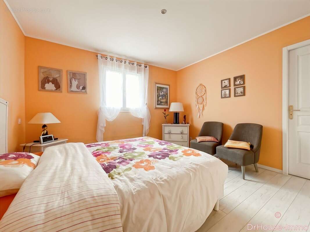 Maison à BELMONT-BRETENOUX