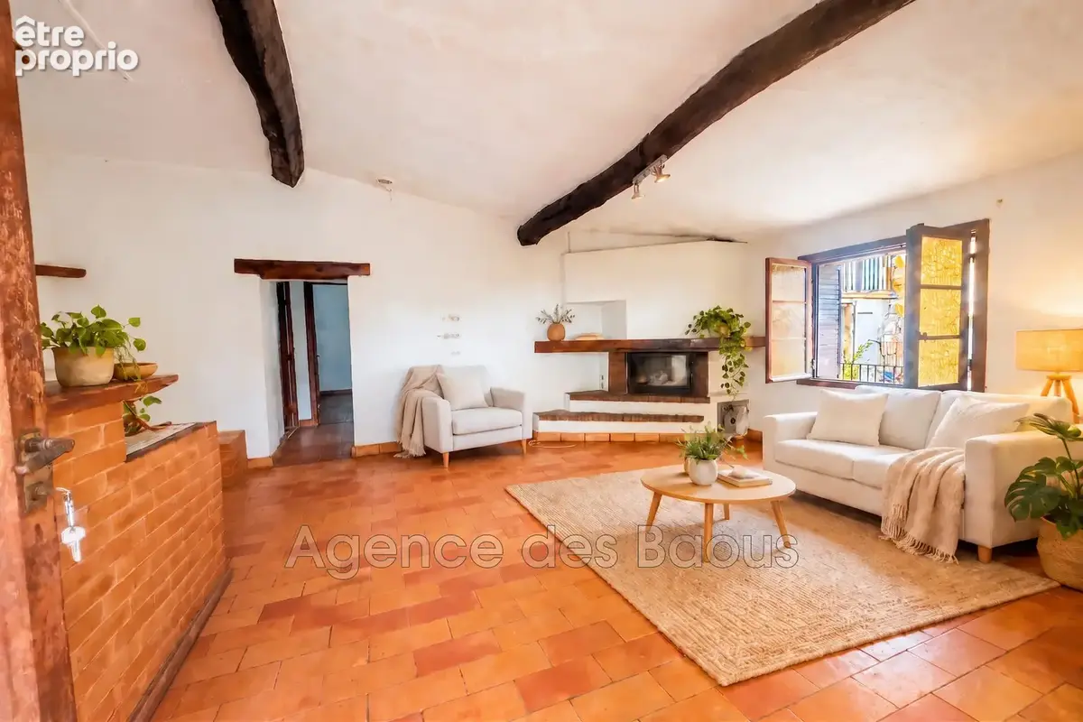 Appartement à LA GAUDE