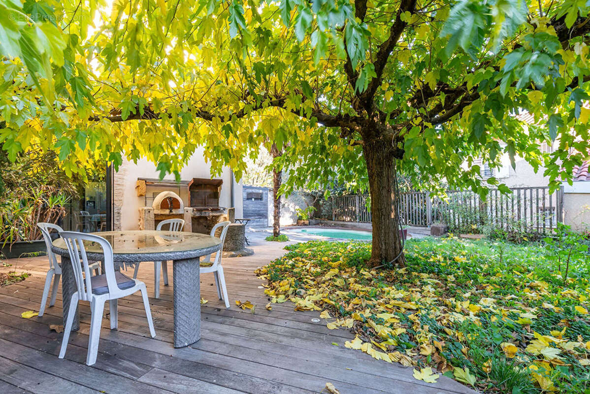 Maison à RILLIEUX-LA-PAPE