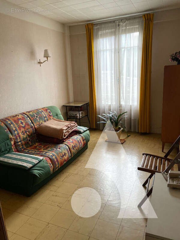 Appartement à PIERREFONDS