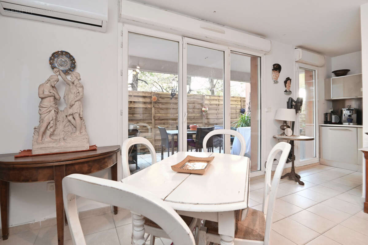 Appartement à MARSEILLE-14E