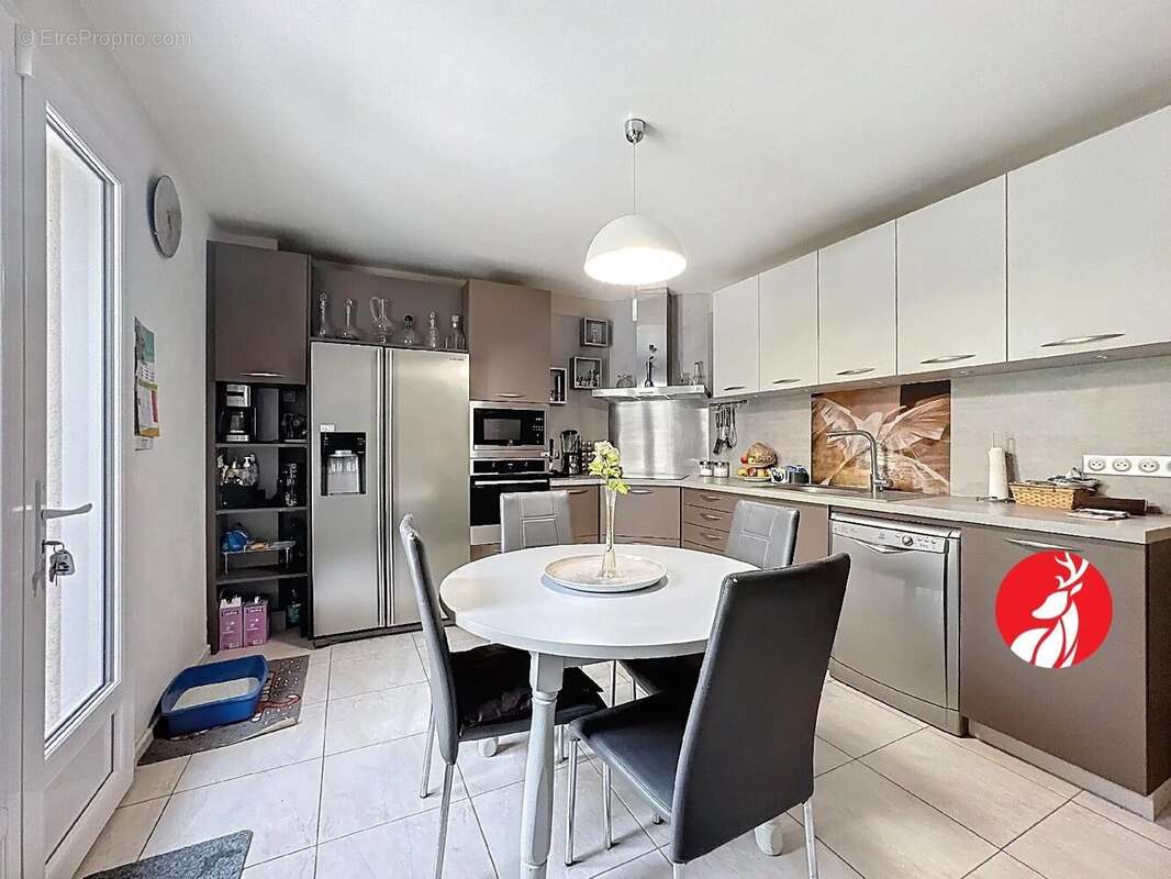 Maison à MILLY-LA-FORET