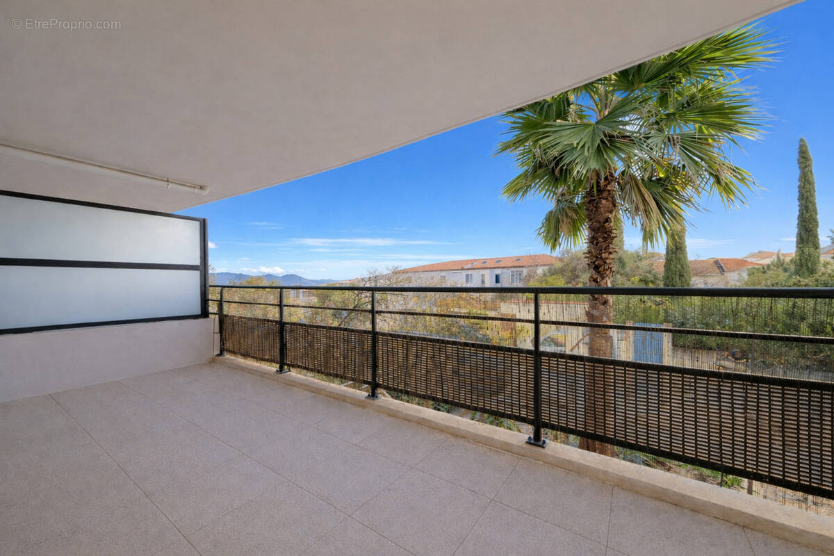 Appartement à MARSEILLE-9E