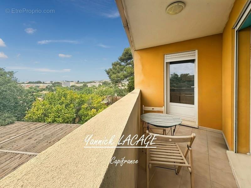 Appartement à MARSEILLE-13E