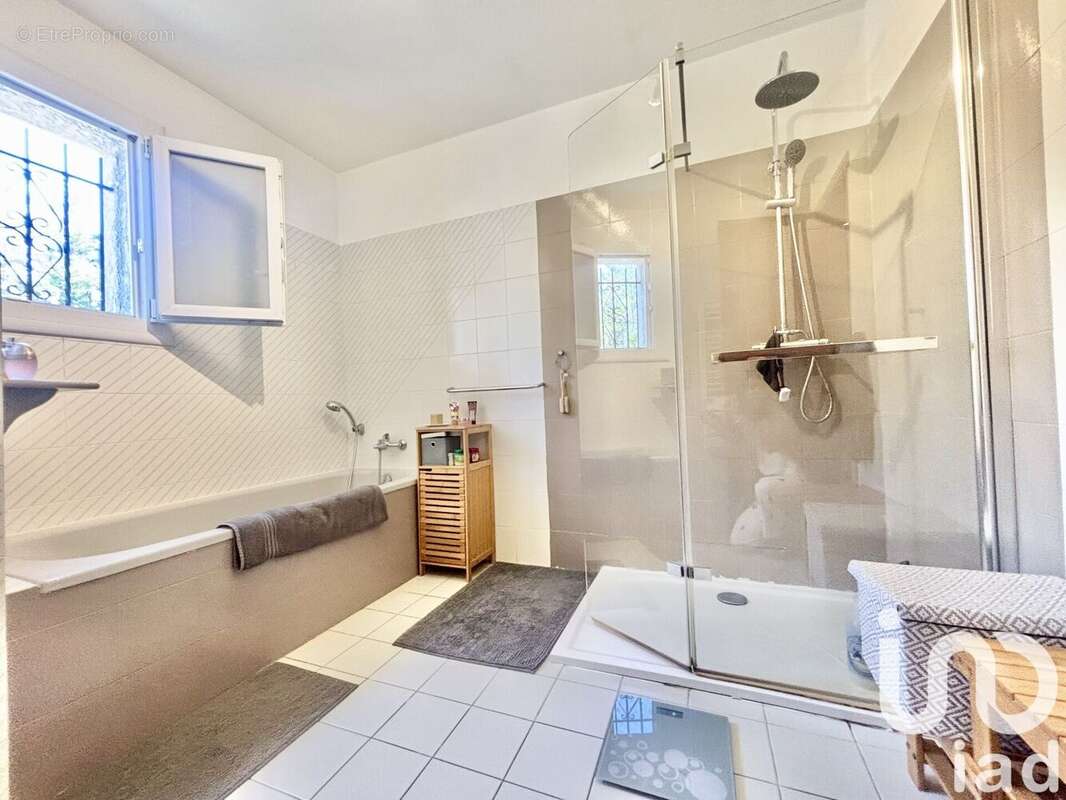 Photo 7 - Maison à ORNAISONS