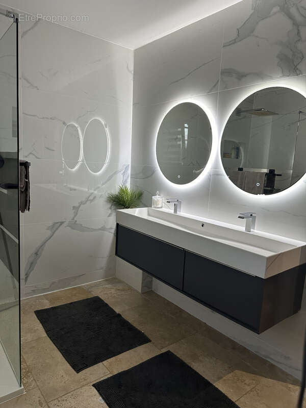 Maison à ROQUEMAURE