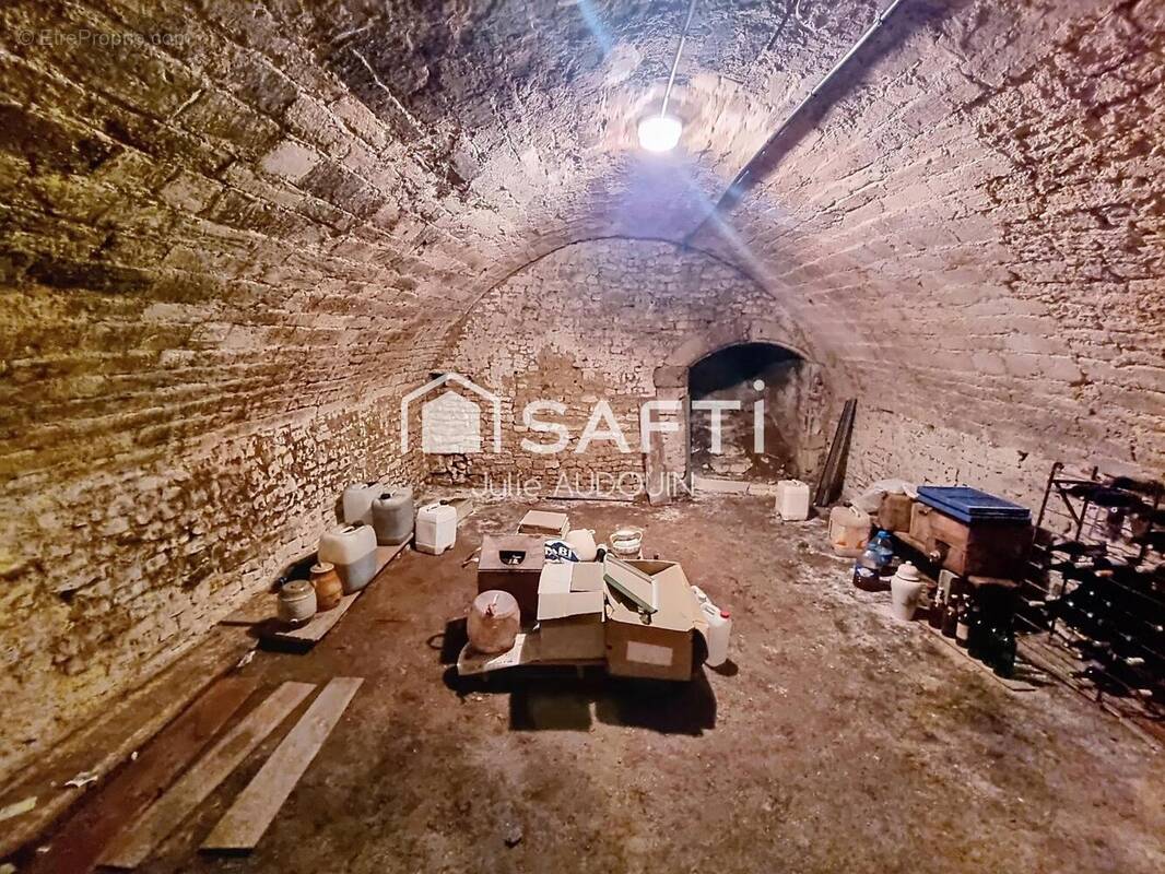 Photo 1 - Maison à MATHA