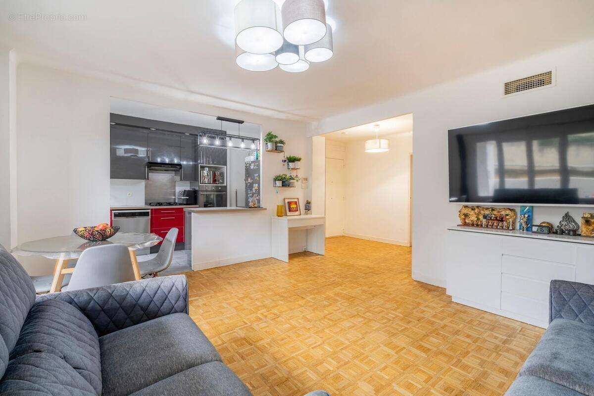 Appartement à MARSEILLE-8E