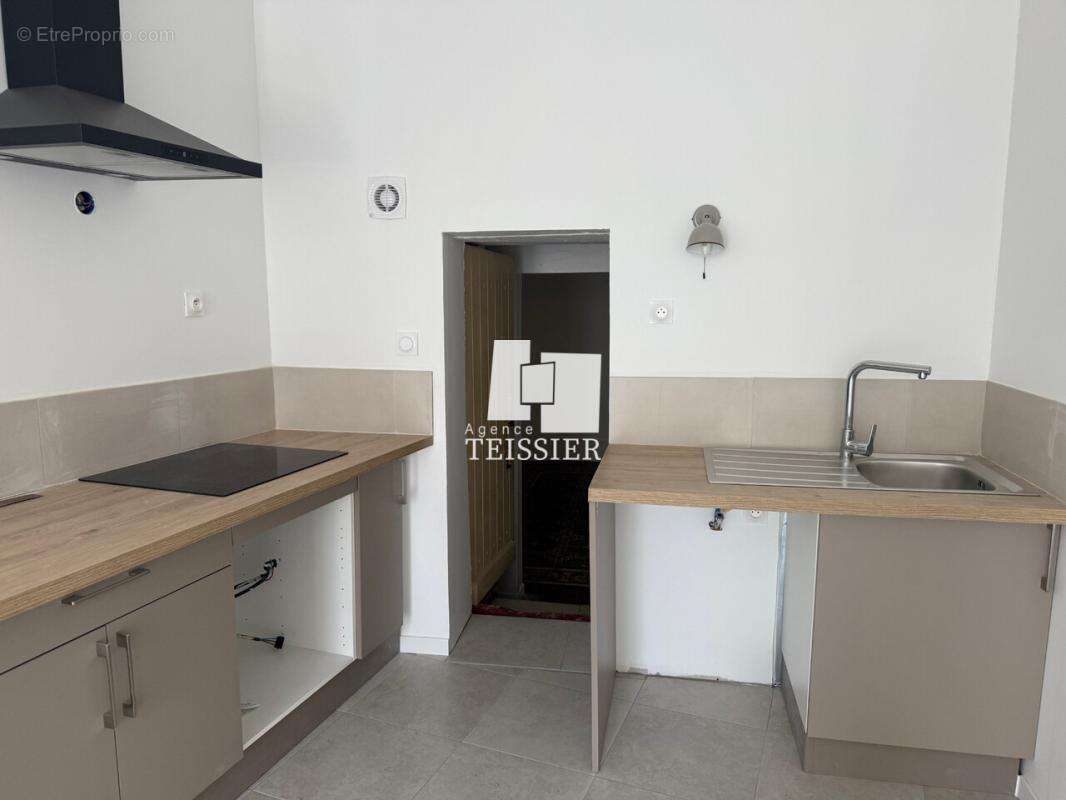 Appartement à LES VANS