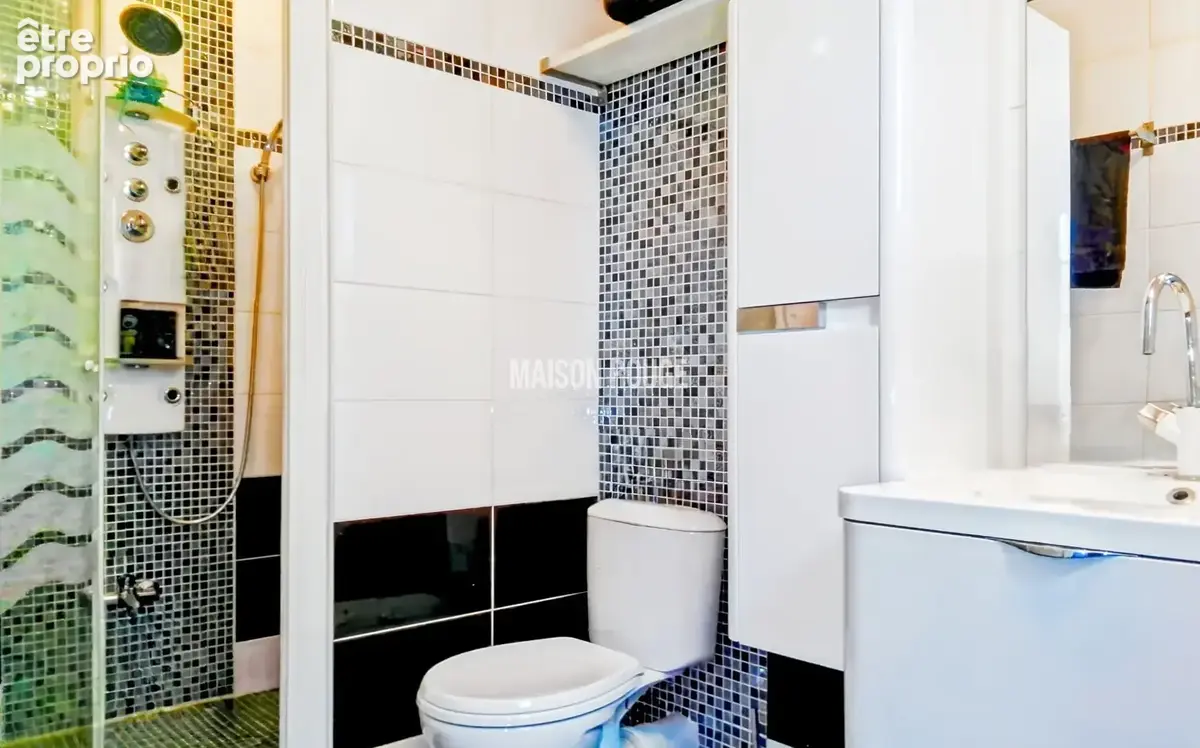 Maison contemporaine lumineuse - Vie de plain pied - Proche commodités - photo 10