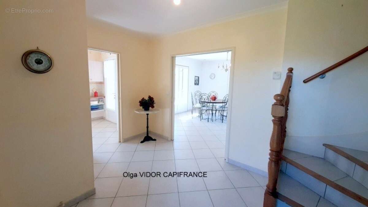 Dpt Hérault (34), à vendre LE GRAU D'AGDE maison P5  terrain 1000 m² double garage - photo 11