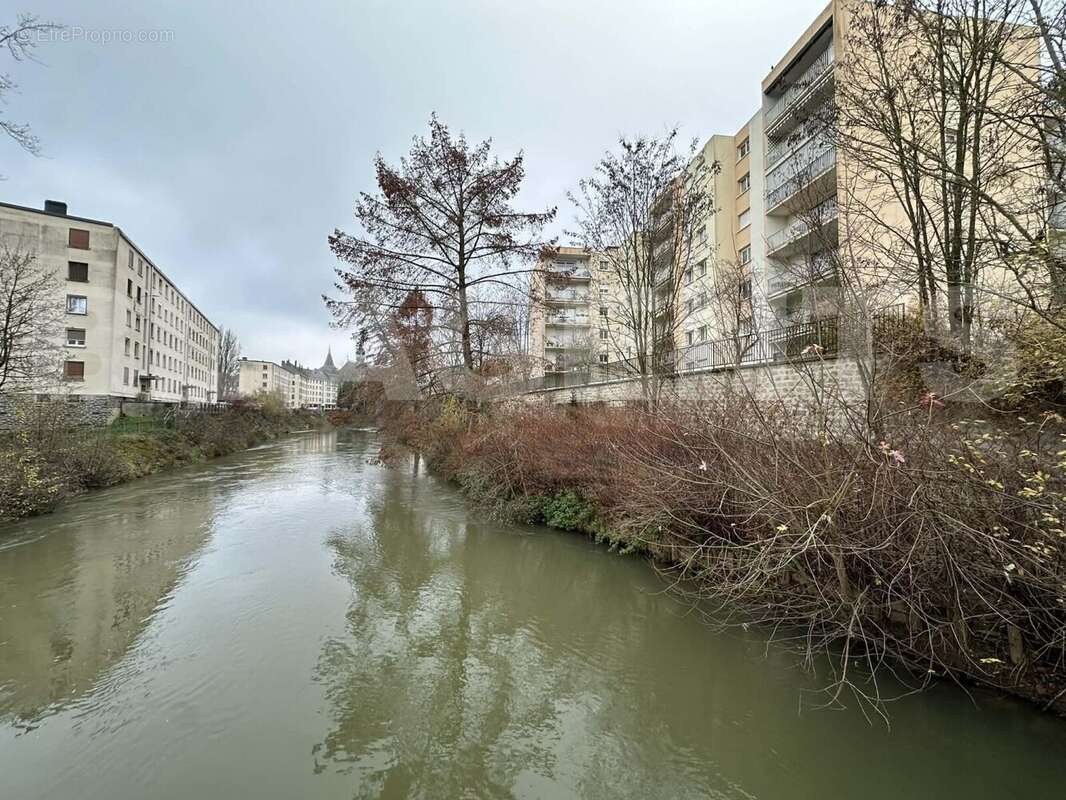 666a7efe-fcaa-4fd0-8cdf-ae9675370f60 - Appartement à CHARLEVILLE-MEZIERES