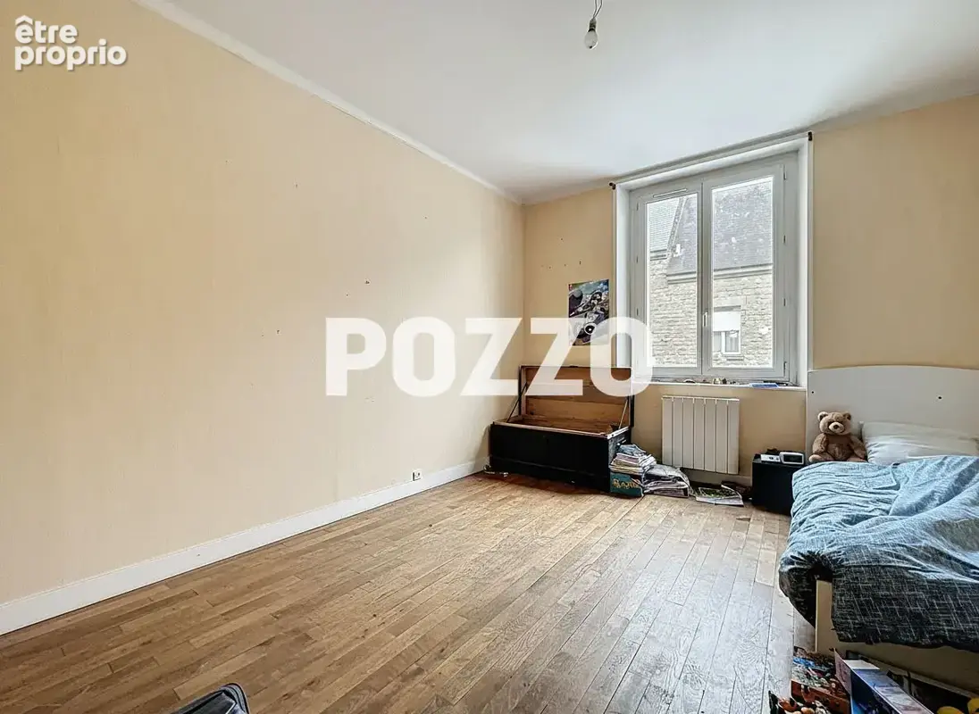 A Vendre - Saint Hilaire Du Harcouet - Appartement Libre 5 pièce(s) 122 m² - Centre-ville - photo 7