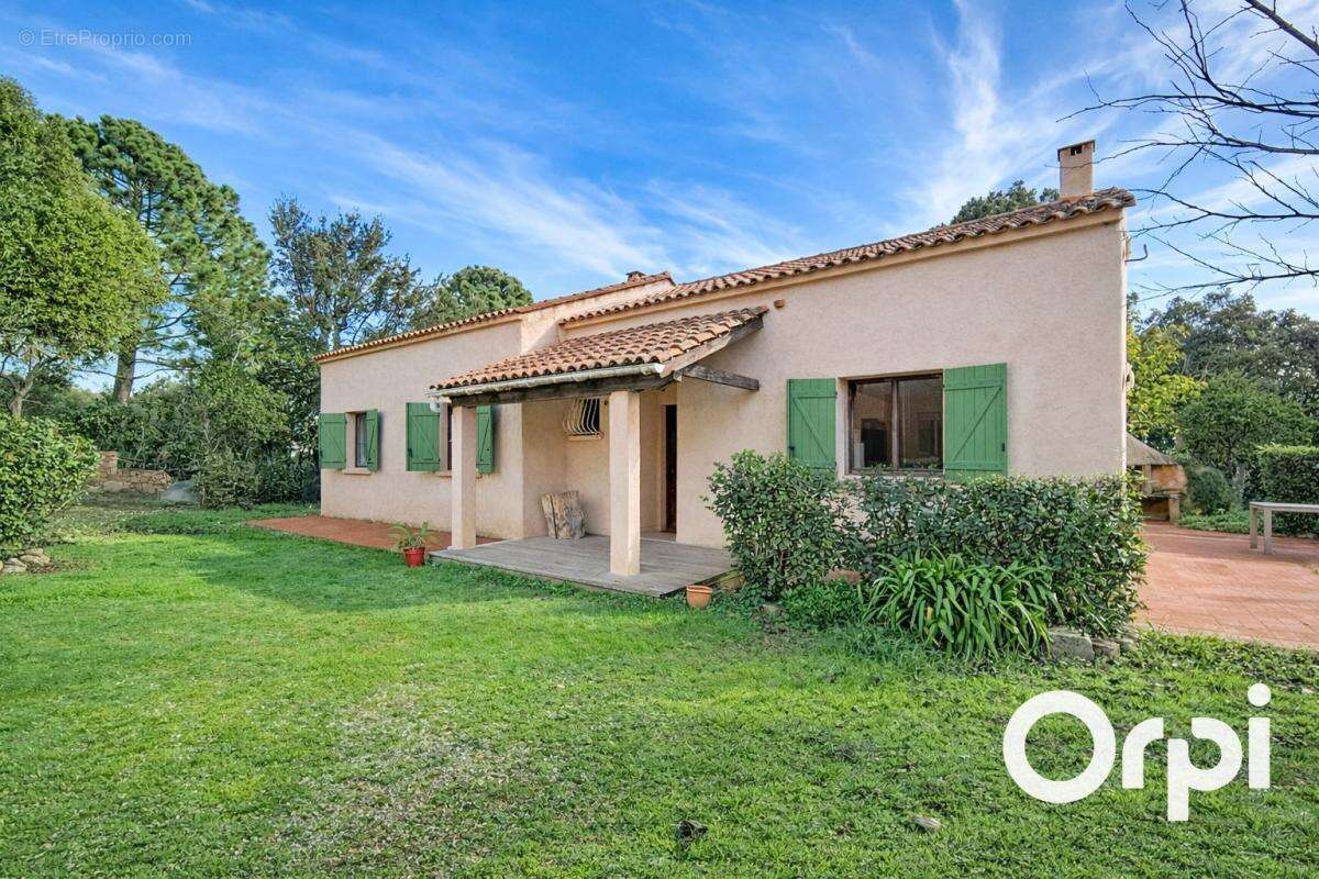 Maison à PORTO-VECCHIO