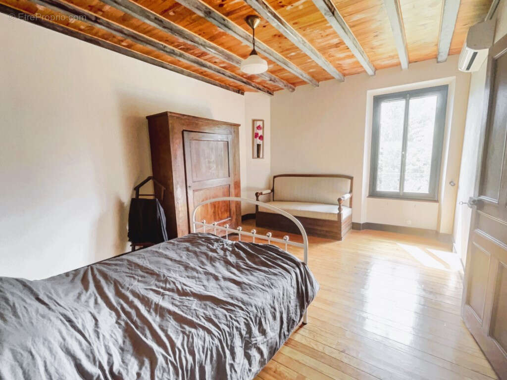 01160 PRIAY : Magnifique Maison de Maître de Plus de 300 m2 avec Vue Imprenable - photo 13
