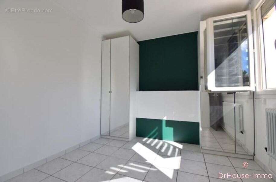 Appartement à MARSEILLE-12E
