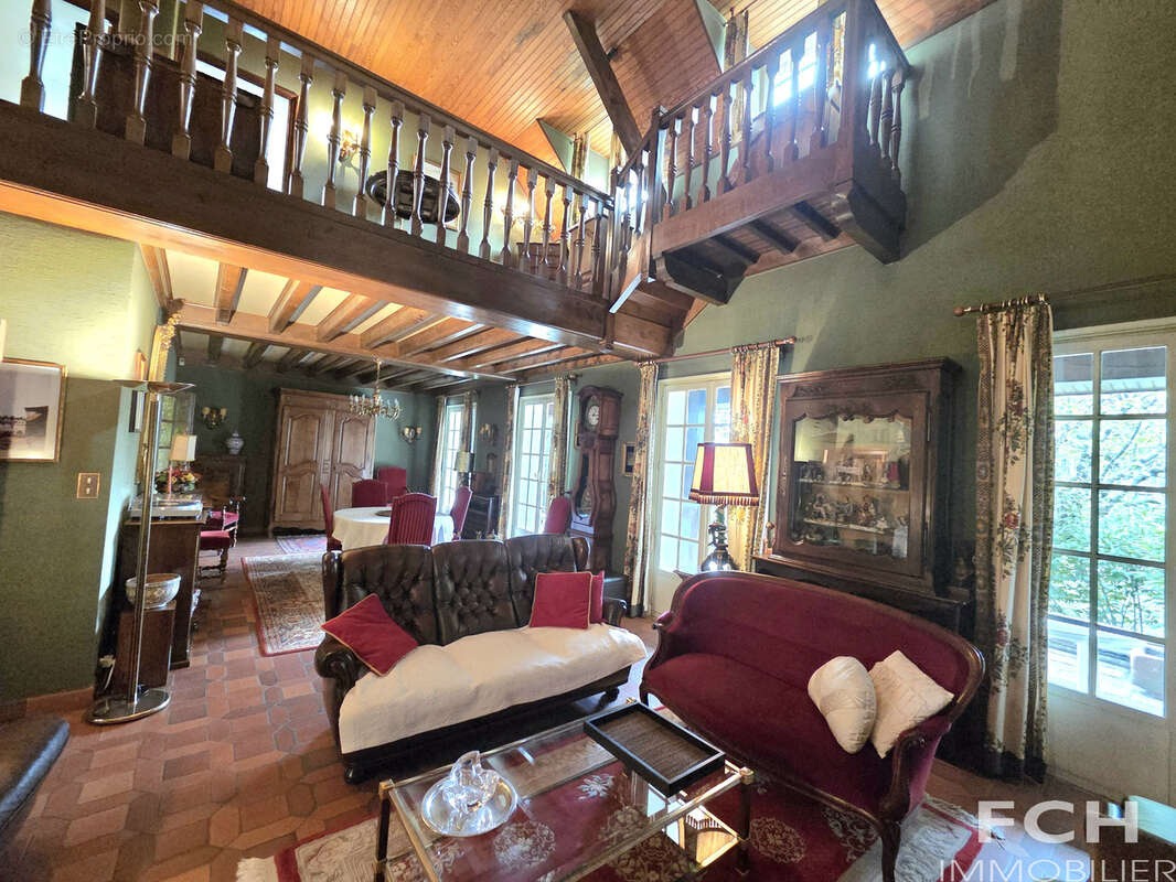Maison à CUSSET