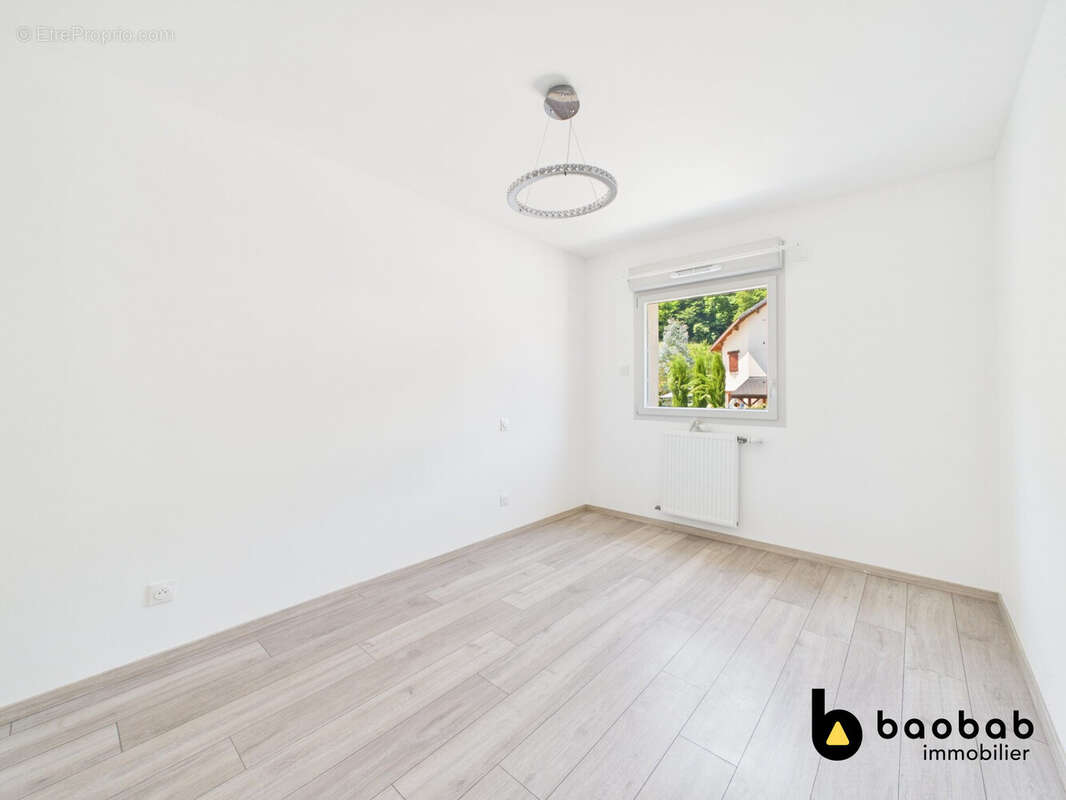 Appartement à LE BOURGET-DU-LAC