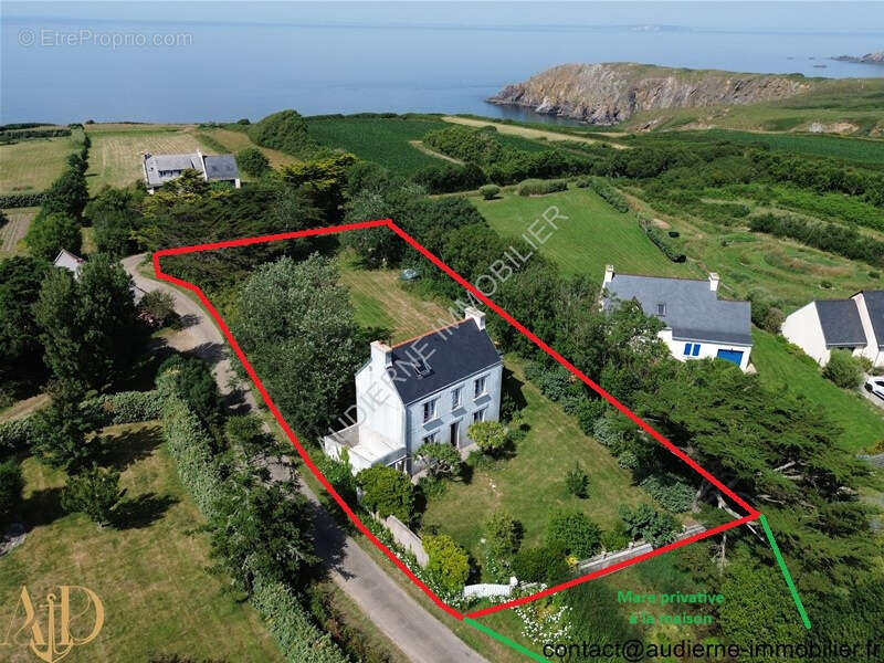 Maison à CLEDEN-CAP-SIZUN