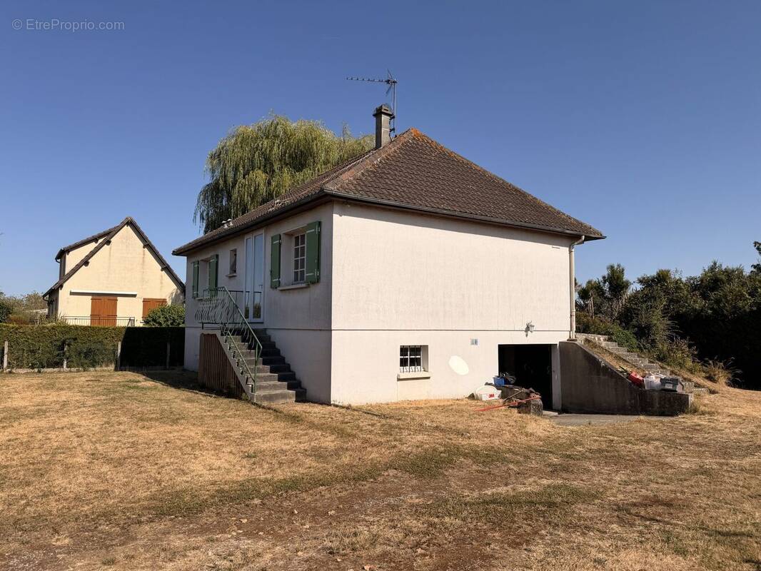 Maison 105 m² à Briis-Sous-Forges  - photo 1