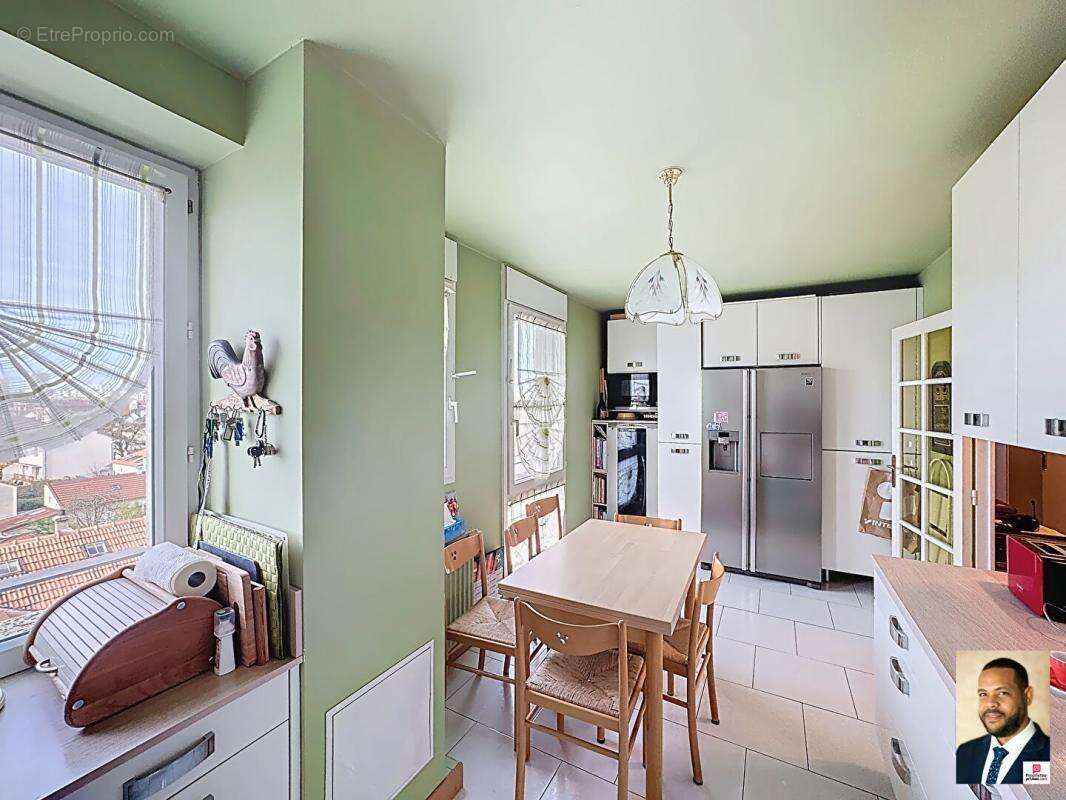 Appartement à VITRY-SUR-SEINE