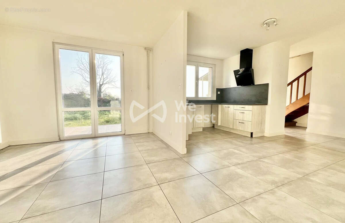 Maison 112 m² à Aigueperse  - photo 4