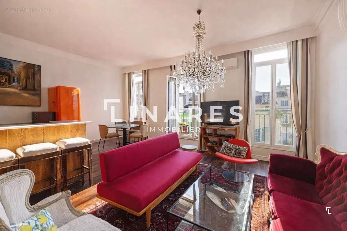 Appartement à MARSEILLE-1E