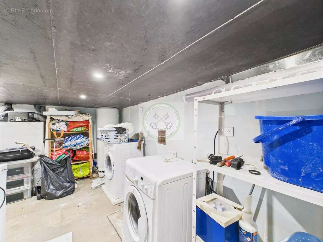 À Vendre - Maison de village - Fréjus centre historique - photo 11