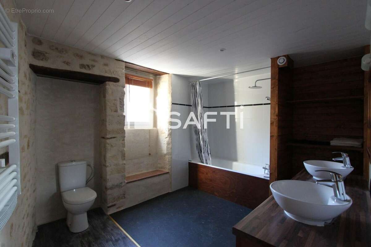 Photo 7 - Maison à LA CAILLERE-SAINT-HILAIRE