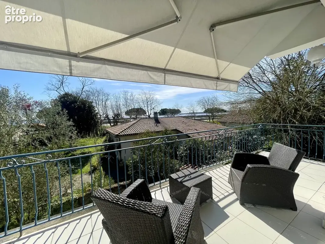 À vendre   Villa de prestige à deux pas de la plage, Arès   Bassin d’Arcachon - photo 2