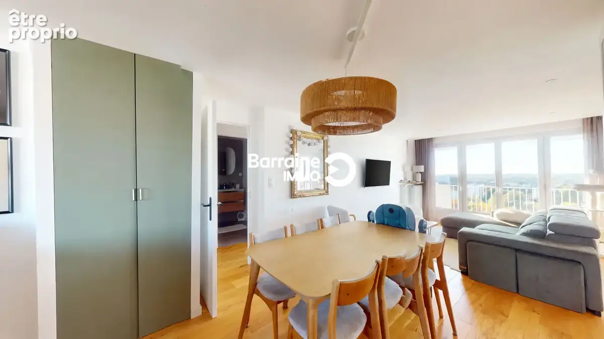 Lorient sud - appartement t4 renove avec balcon et vue degagee - photo 4