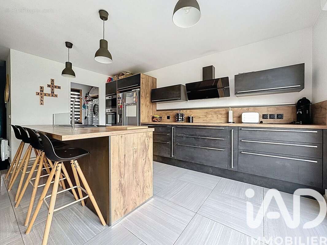 Photo 3 - Maison à GUIGNES